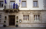 9.3.1999 Hotel Elefant